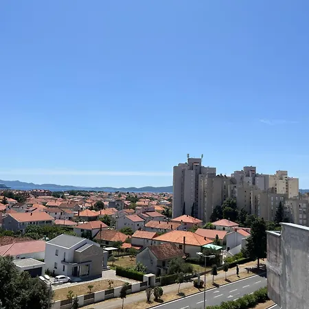 Apartment Beni